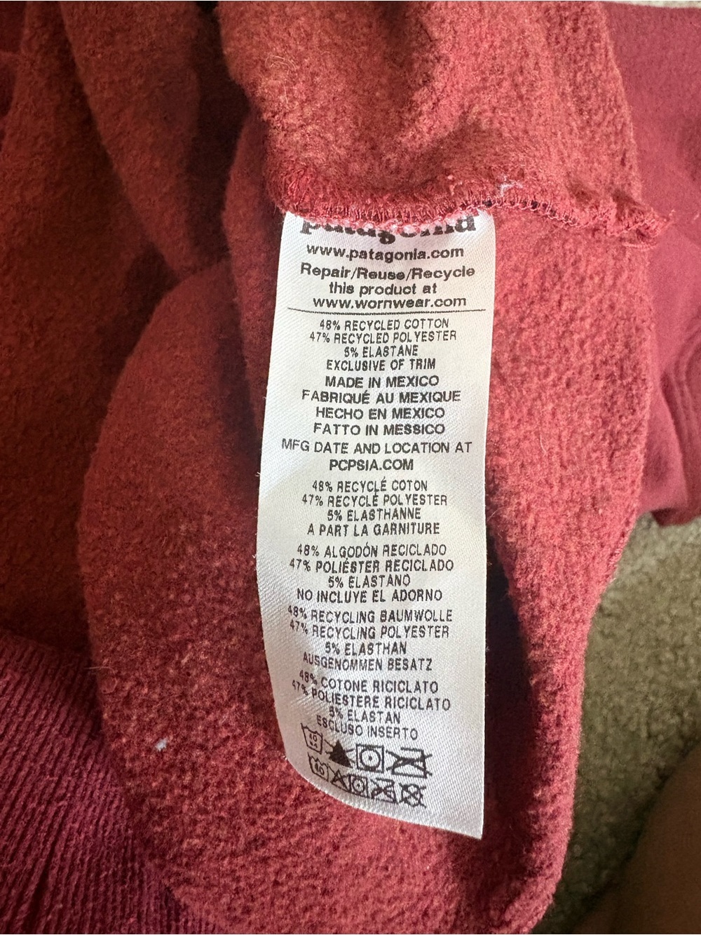 Patagonia Men’s P-6 Logo Uprisal Hoody Medium - Picture 5 of 8